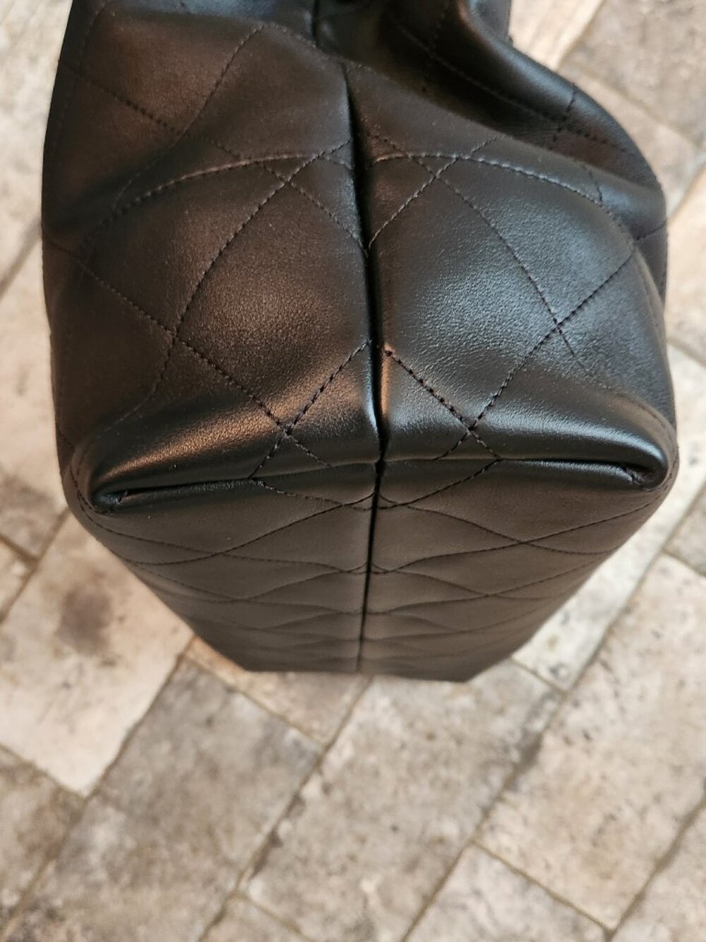 Chanel  25A Tote Shopping Bag, Authentic - Picture 6 of 11